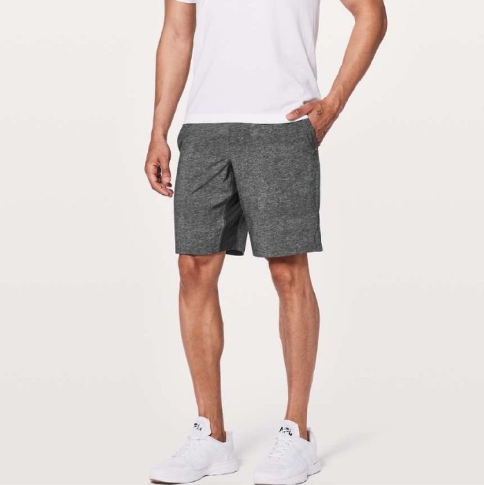 Lululemon Mens T.H.E Short Out of Mind Liner 9" Medium - Picture 2 of 12